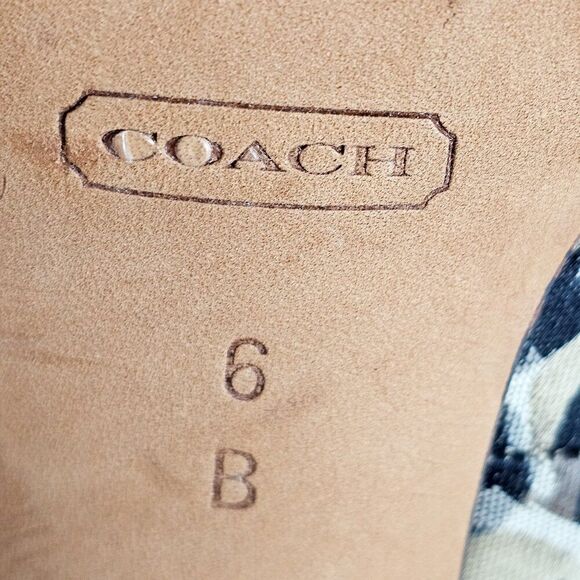 Coach Tristian Leopard Signature Logo Pumps Brown Graphic Size 6B - Picture 8 of 13